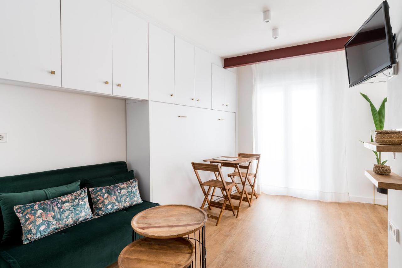 Behouse Campana Apartment Seville Exterior photo